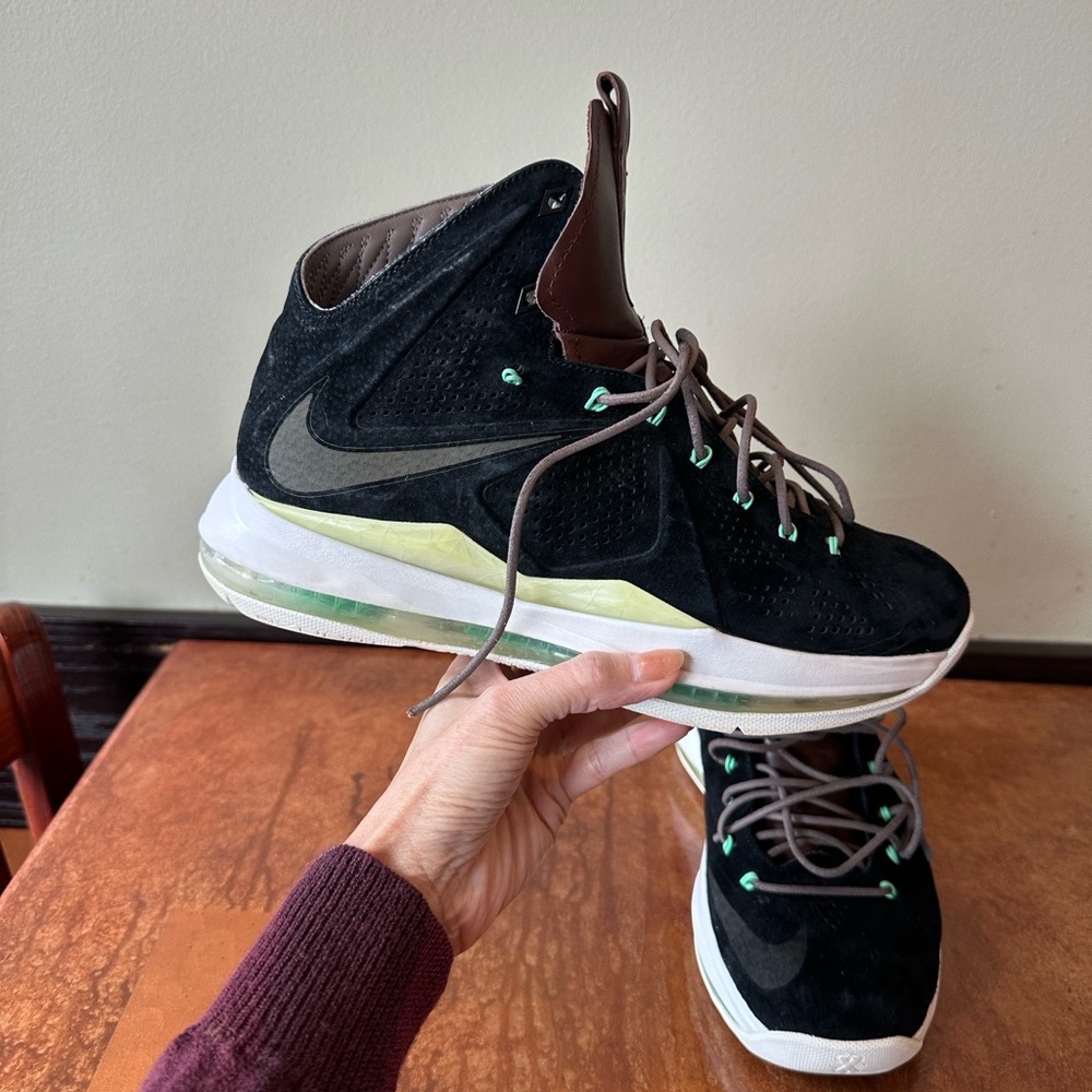 Men’s Nike LeBron 8 EXT QS Black and Brown Sneakers size 8.5 - Picture 4 of 12